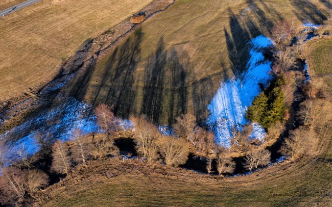 A Fekete-erdőben eredő Breg-patakot tartják a Duna forrásának. Furtwangen im Schwarzwald, Németország